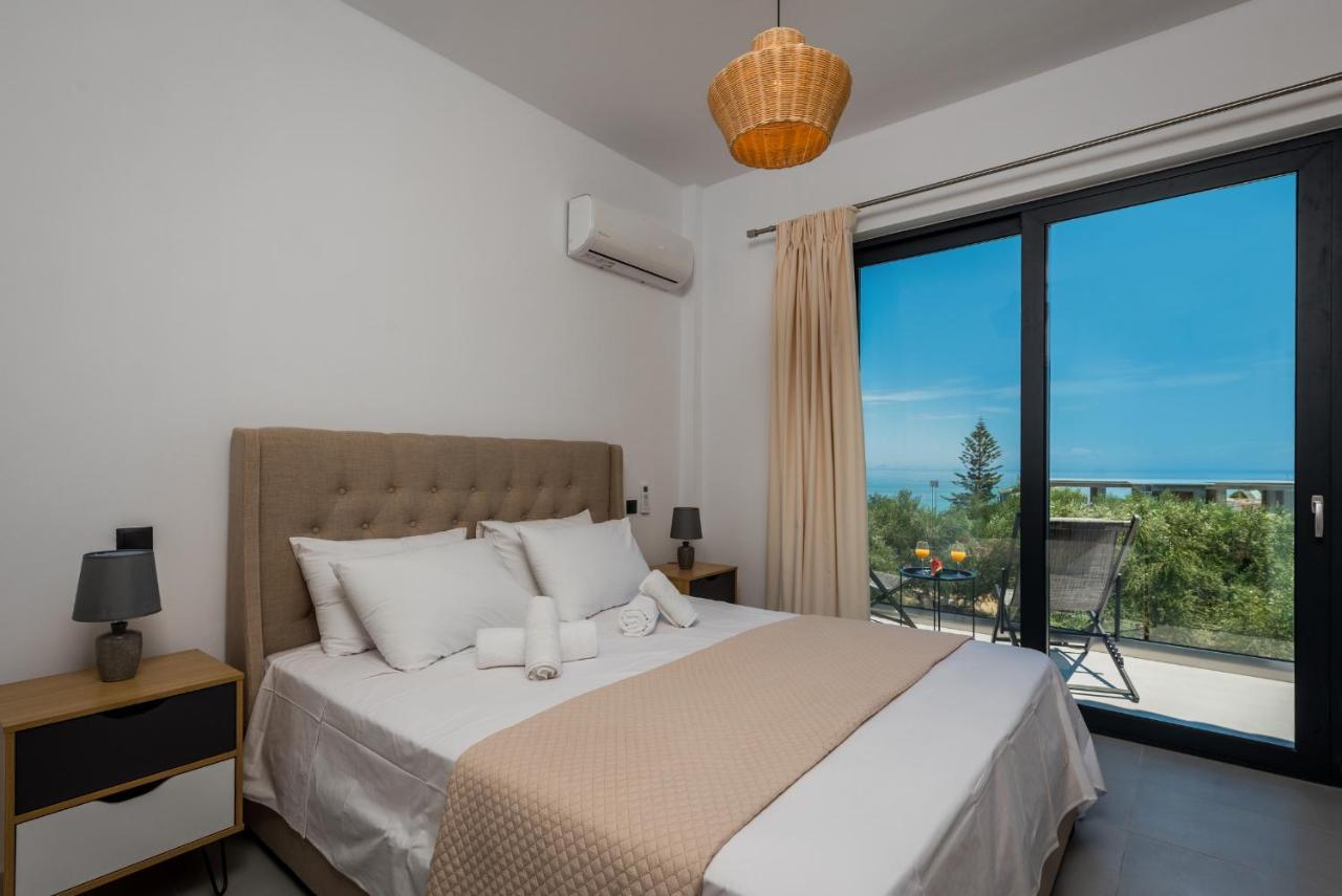 Queen Of Zakynthos Luxury Villas 阿莫迪 外观 照片