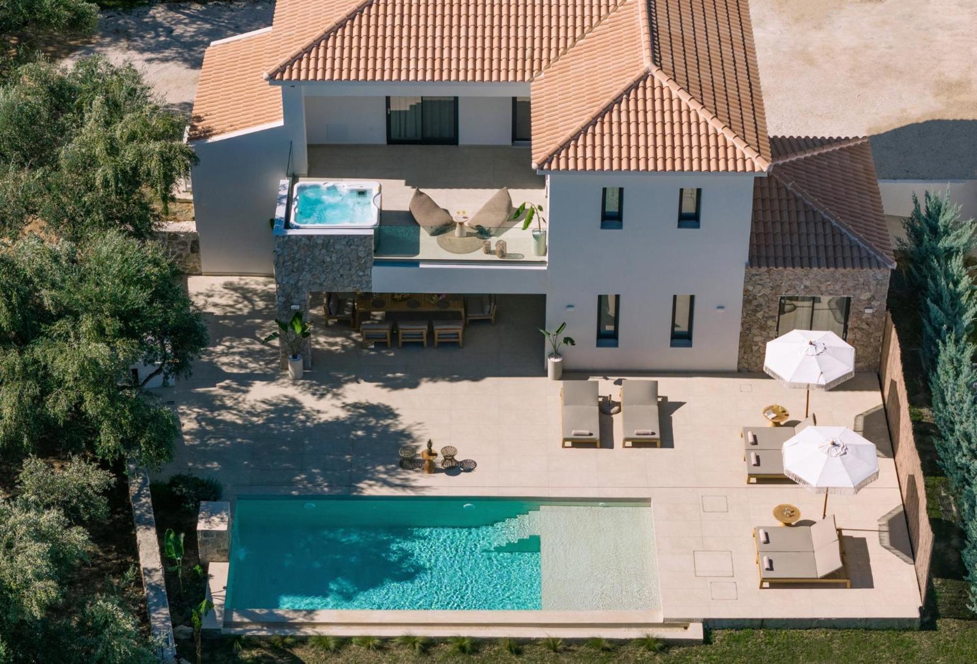 Queen Of Zakynthos Luxury Villas 阿莫迪 外观 照片